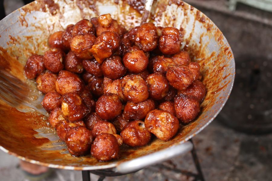 Bánh rán bi – Món quà tuổi thơ giòn tan, ngọt ngào giữa lòng Hà Nội