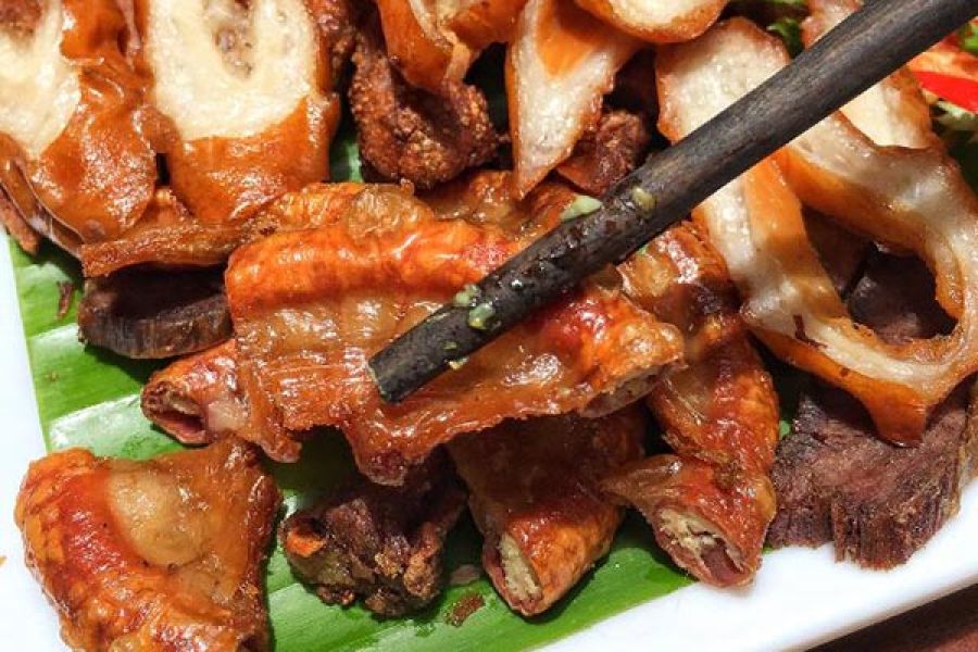 Khám phá hương vị độc đáo của món Lòng rán