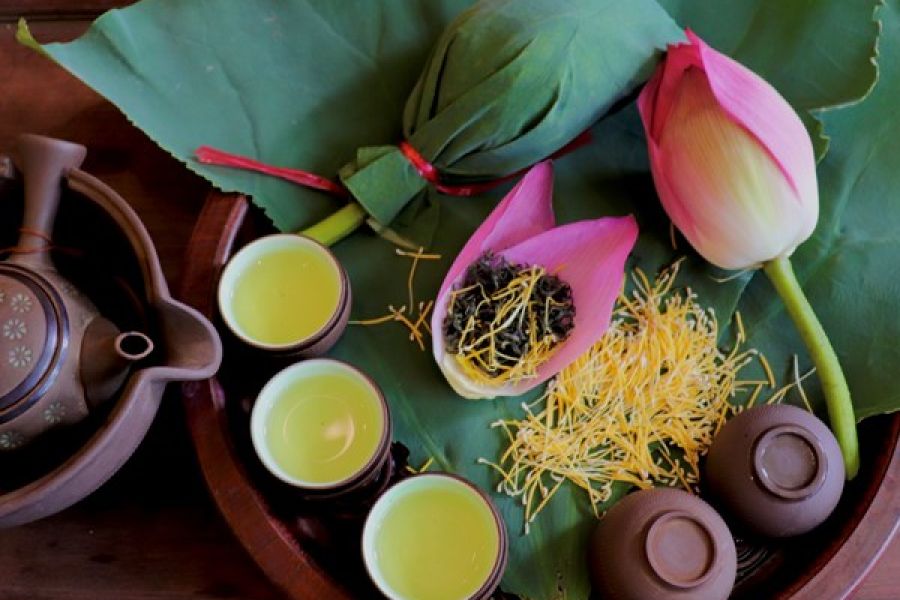 Khám phá hương vị Trà sen Tây Hồ – Tinh hoa nghệ thuật ẩm thực Việt