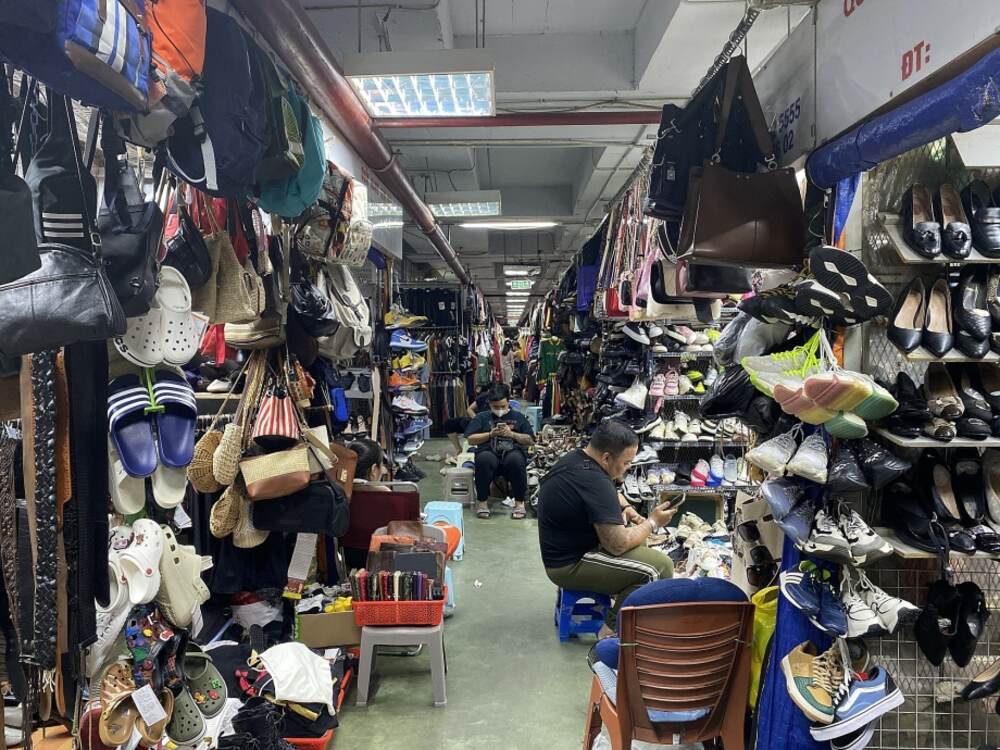 Khám Phá Chợ Hàng Da: Địa Điểm Mua Sắm Nổi Tiếng Tại Hà Nội