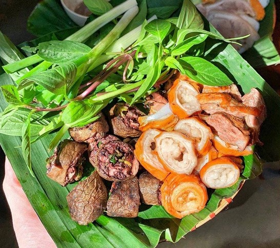 Khám phá hương vị độc đáo của món Lòng rán