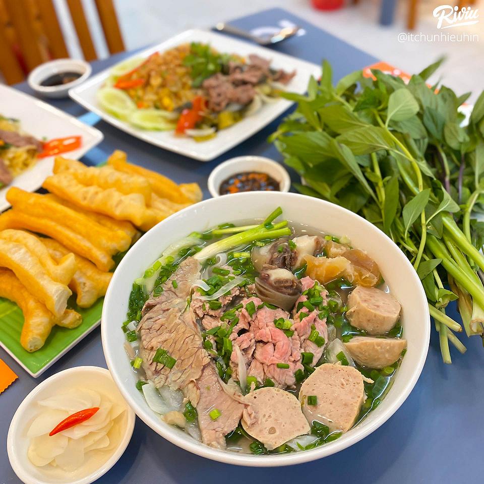 Khám phá hương vị truyền thống tại Phở bò Lý Quốc Sư