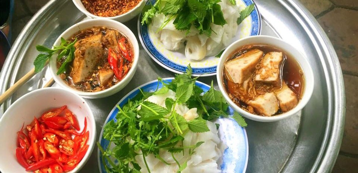 Khám phá hương vị truyền thống với Bánh cuốn Bà Hoành – Biểu tượng ẩm thực Hà Nội