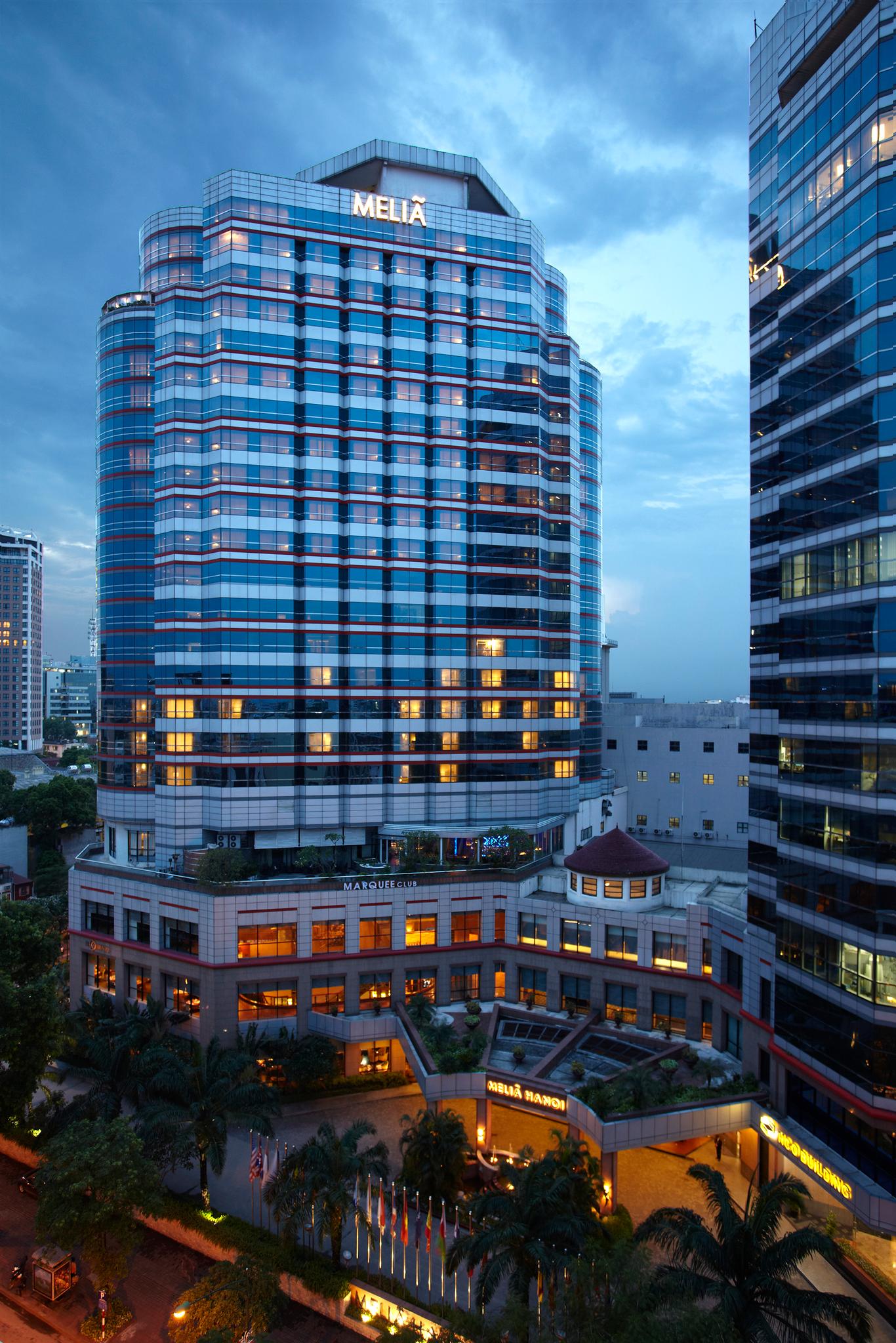 Khám Phá Melia Hanoi Hotel: Trải Nghiệm Đẳng Cấp tại Trung Tâm Hà Nội