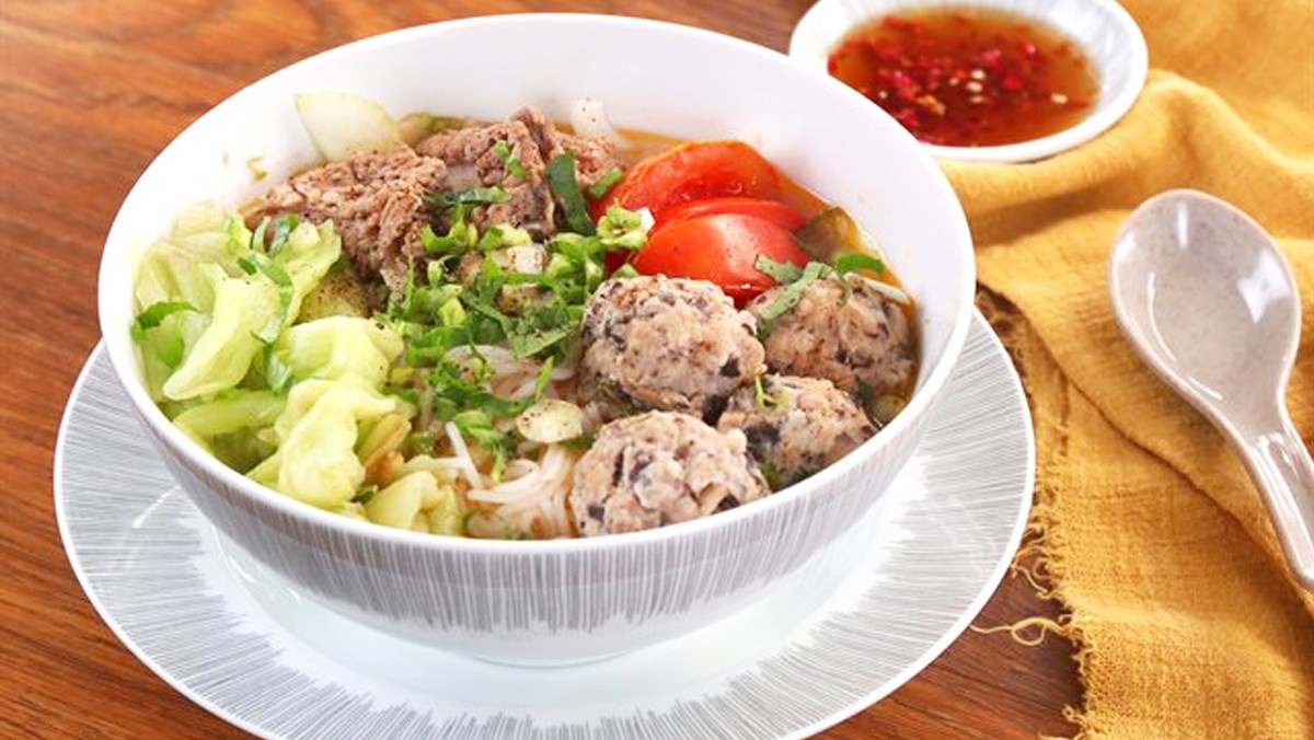 Khám Phá Món Bún Bung – Tinh Hoa Ẩm Thực Đồng Bằng Bắc Bộ