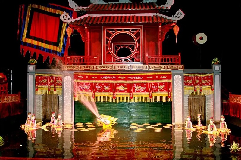 Khám Phá Nghệ Thuật Truyền Thống Tại Nhà Hát Múa Rối Nước Thăng Long