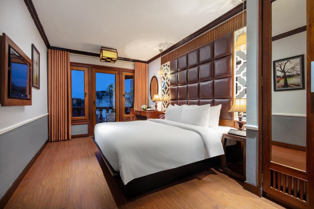 Khám Phá Sự Sang Trọng và Tiện Nghi Tại Classy Holiday Hotel &#038; Spa &#8211; Điểm Đến Lý Tưởng Cho Kỳ Nghỉ Của Bạn