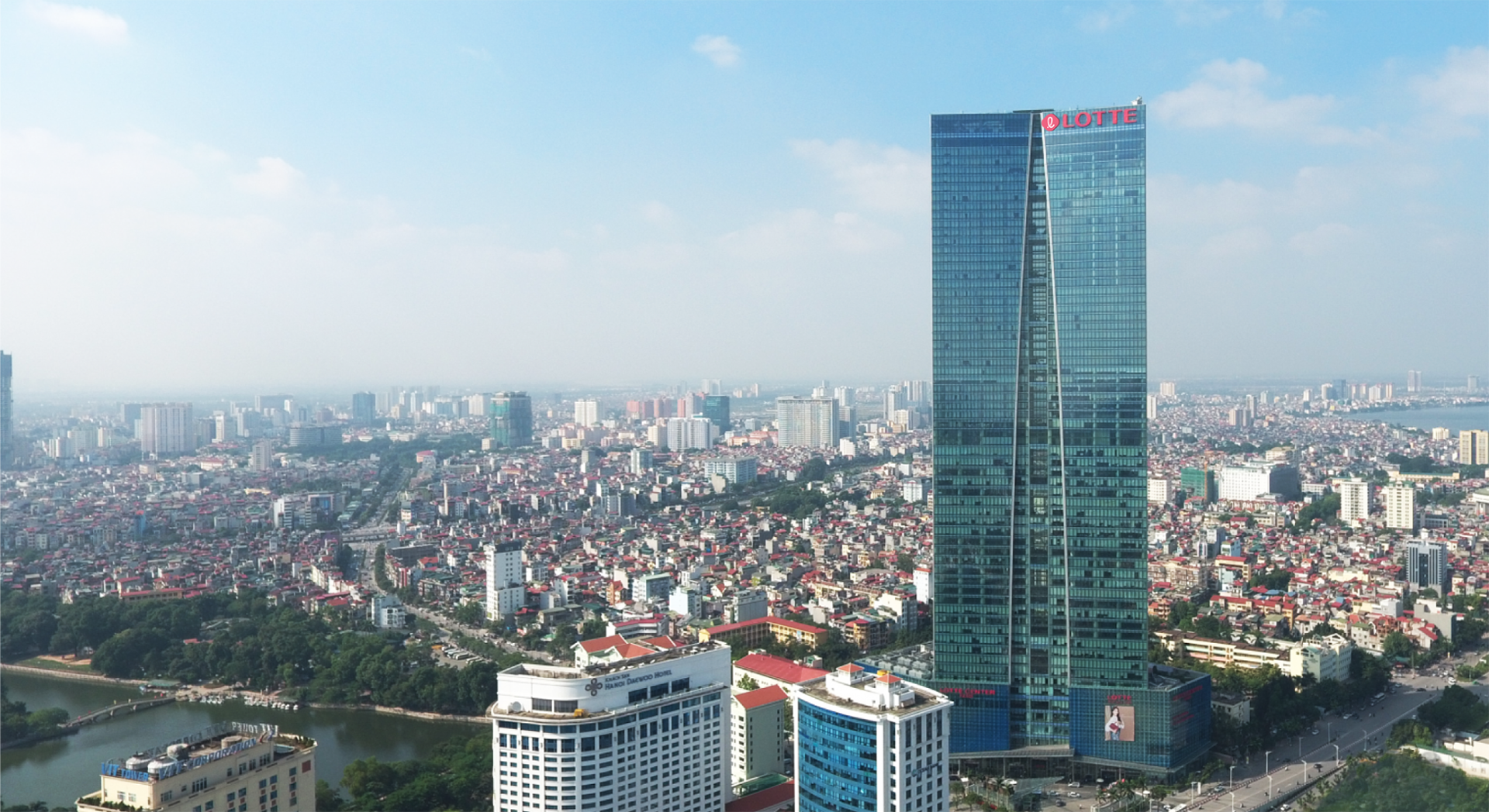 Lotte Center Hà Nội: Trung Tâm Mua Sắm Hàng Đầu Với Nhiều Đặc Sắc