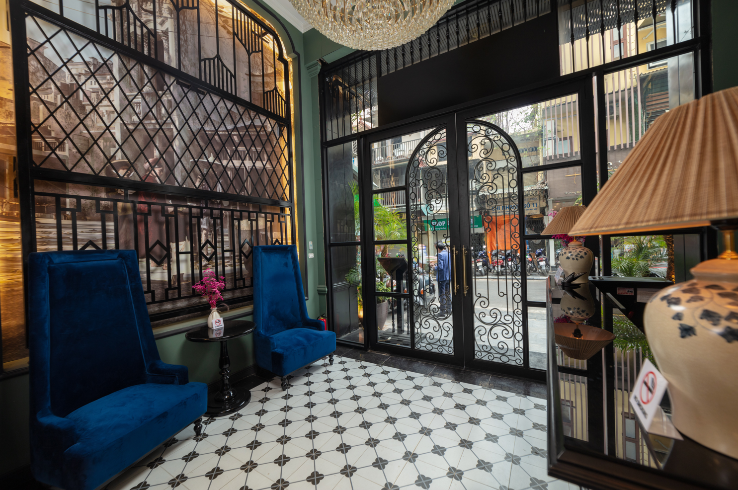 Madelise Stardust Hotel &#038; Travel: Trải Nghiệm Khách Sạn Sang Trọng Tại Hà Nội