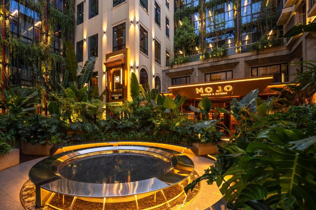 REY Hotel Hanoi – Khám Phá Sự Sang Trọng và Tiện Nghi Tuyệt Vời Tại Hà Nội